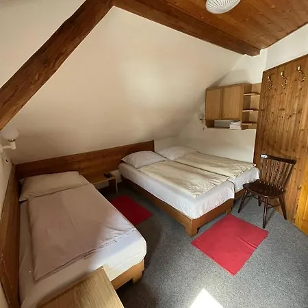 Konukevi Horska Bouda Dimrovka Praiano